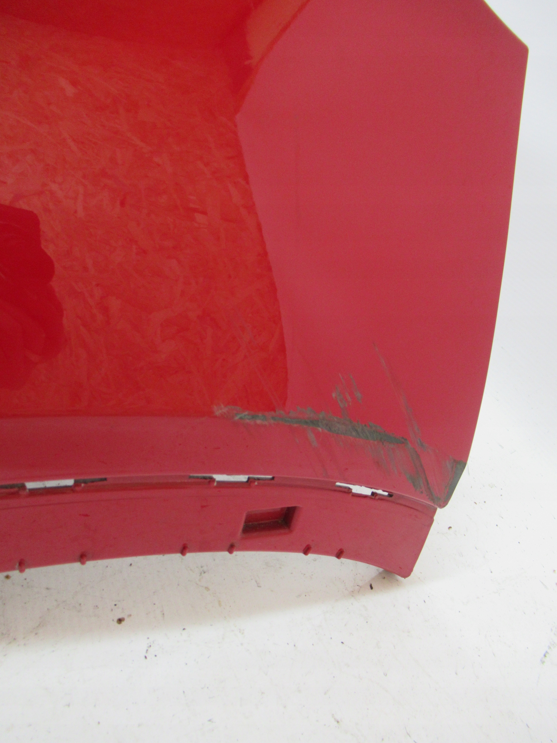 ZADNÝ NÁRAZNÍK MERCEDES GLA A1568850125