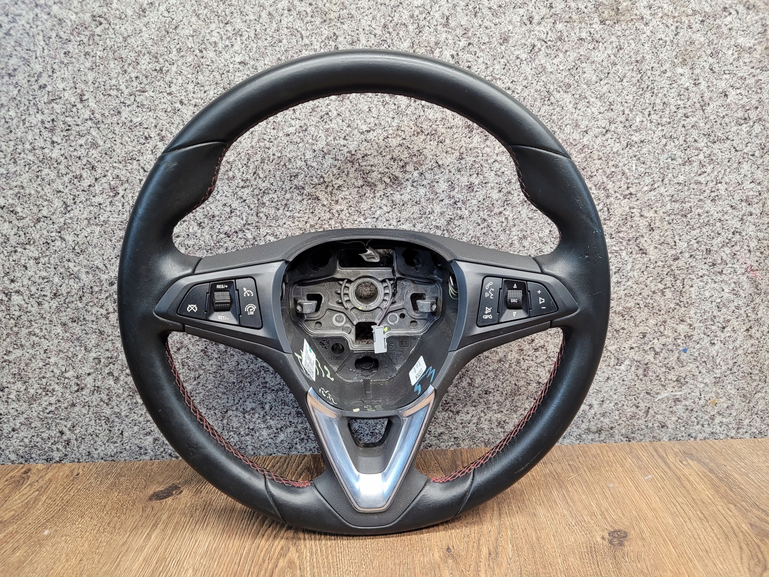 Opel Corsa E MULTIFUNKČNÝ KOŽENÝ VOLANT 39035991