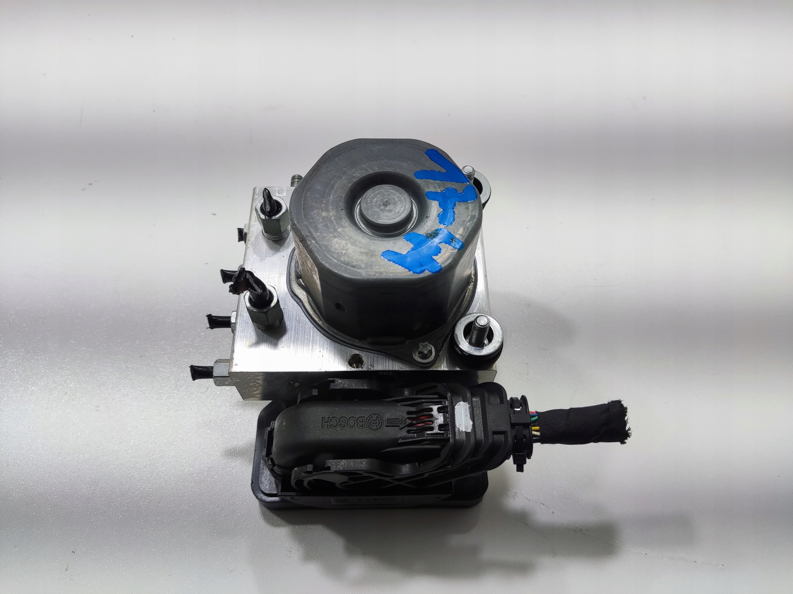 RIADIACA JEDNOTKA KOCKA ABS NISSAN MICRA V K14 2016-2022 47660-5FP0A