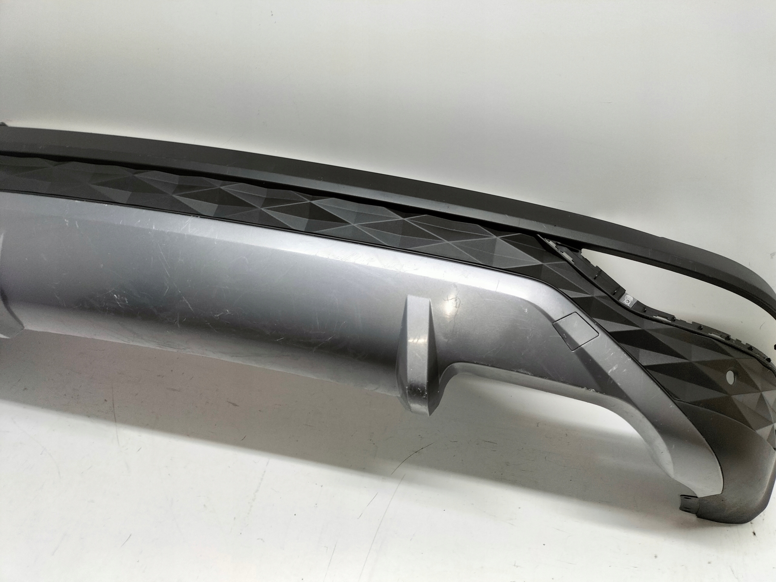 ZADNÝ NÁRAZNÍK HYUNDAI TUCSON 4 IV 20-