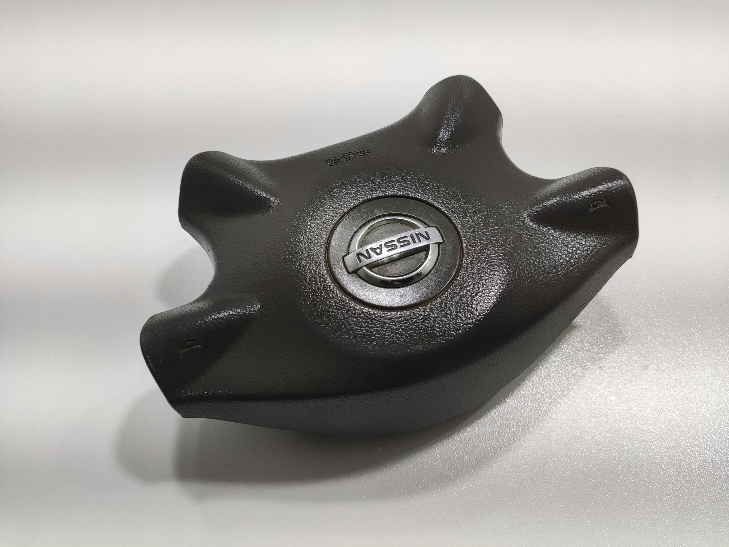 VOLANTOVY AIRBAG AIR-BAG NISSAN NAVARA D22 1997-2005