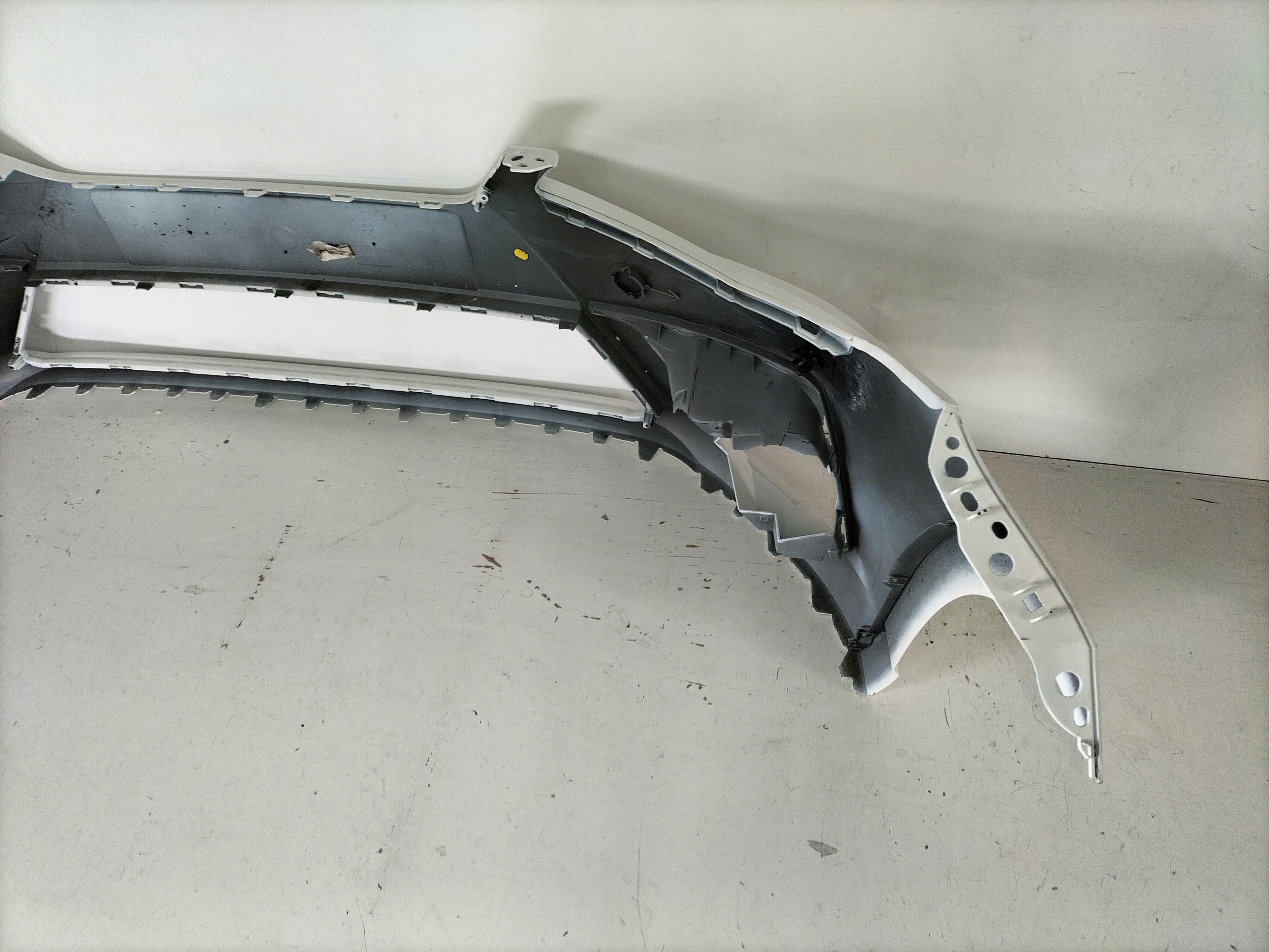 PREDNÝ NÁRAZNÍK SEAT IBIZA V 6F0 17-