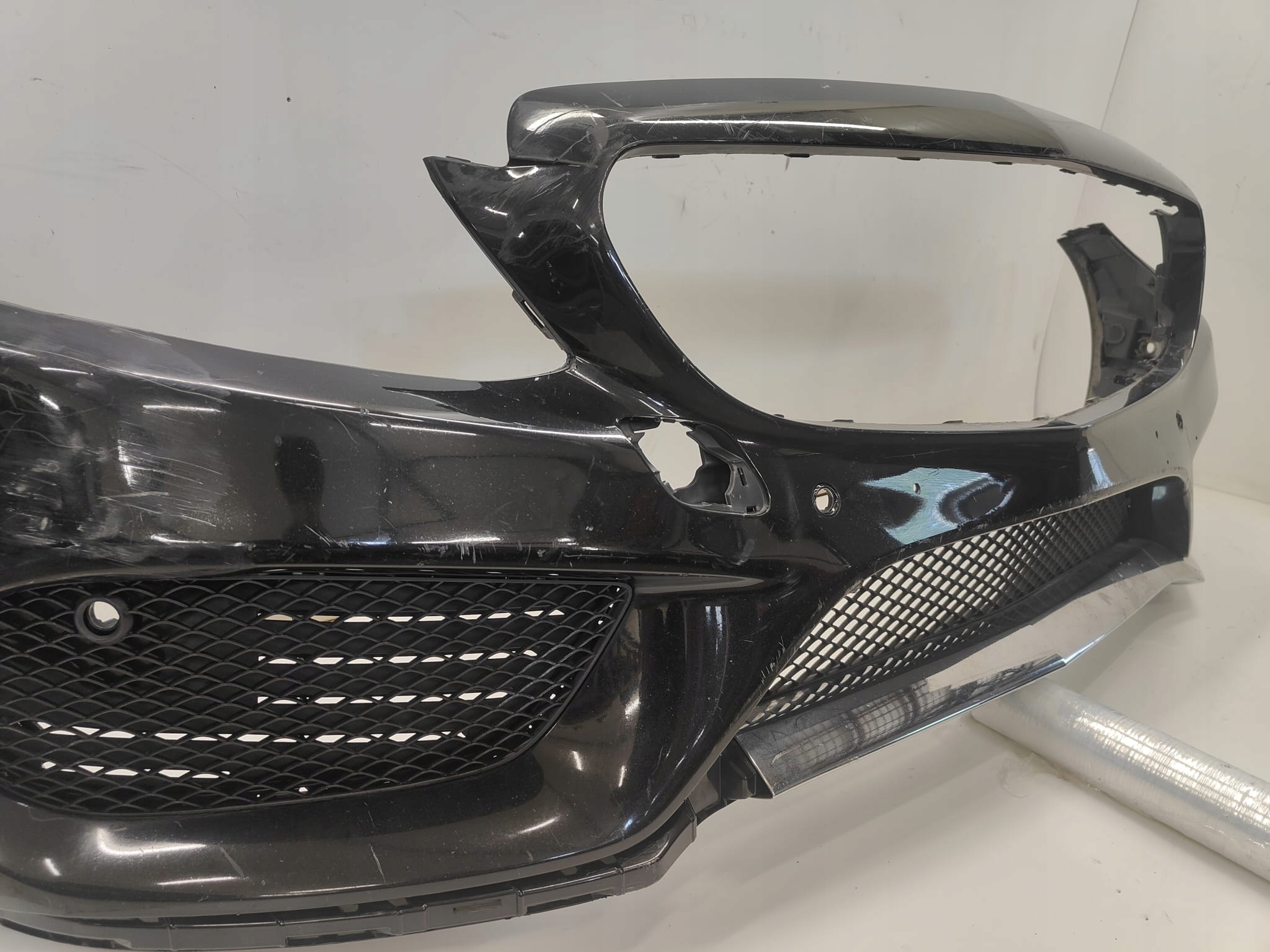 MERCEDES w205 14-18 amg PREDNÝ NÁRAZNÍK