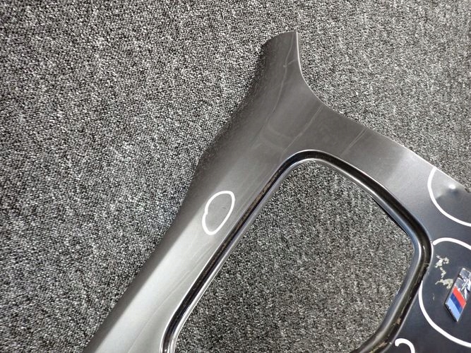 BMW X2 F39 HYBRID ĽAVÝ PREDNÝ BLATNÍK