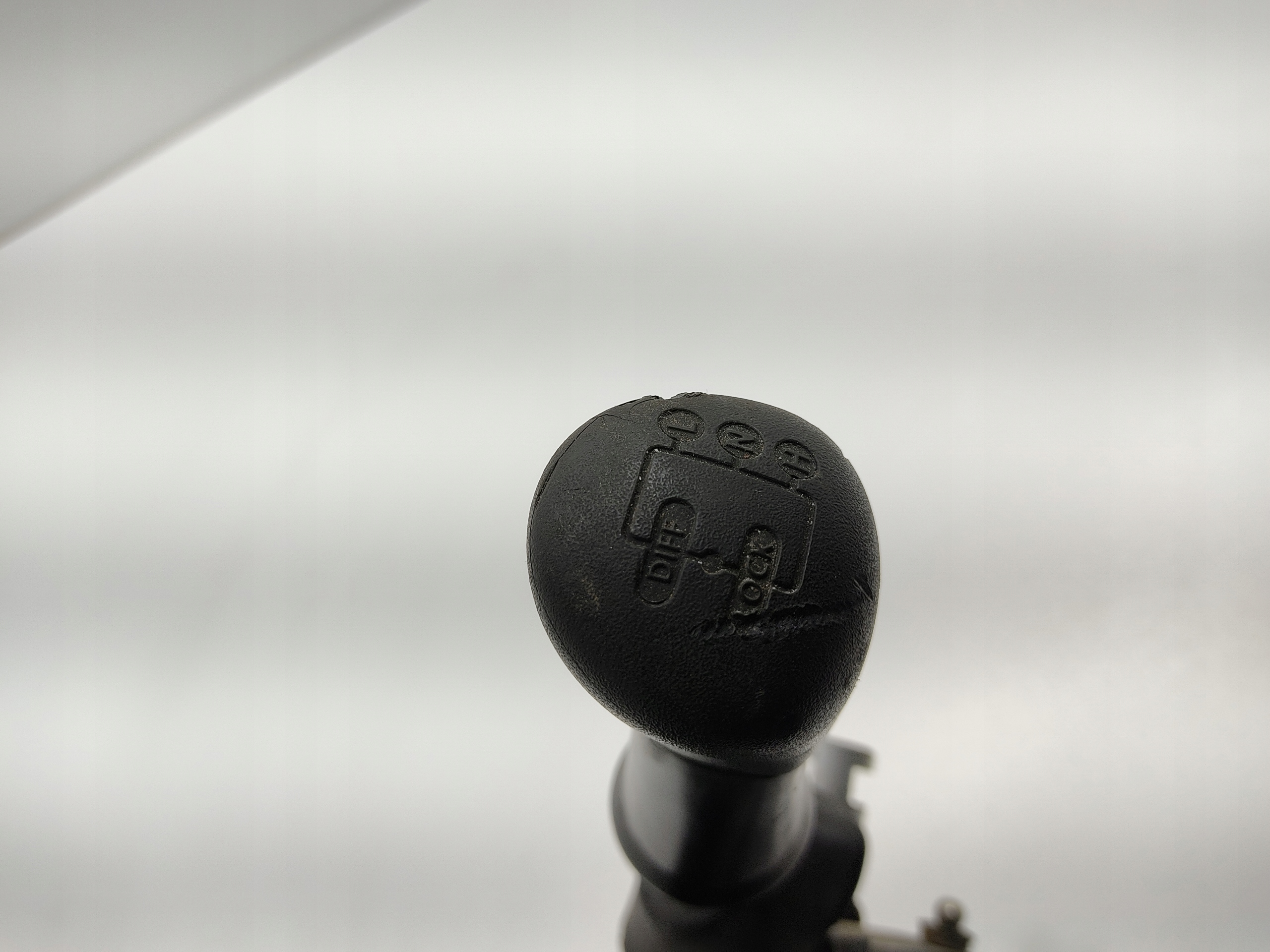 RADIACA PÁKA PRÍDAVNEJ PREVODOVKY LAND ROVER DEFENDER IGH500070
