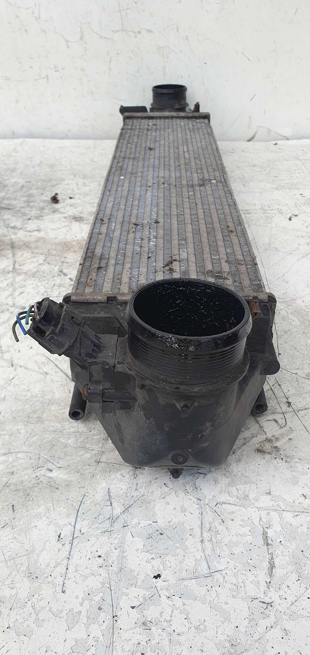 Volvo XC60 2.4d 31338475 CHLADIC VZDUCHU INTERCOOLER