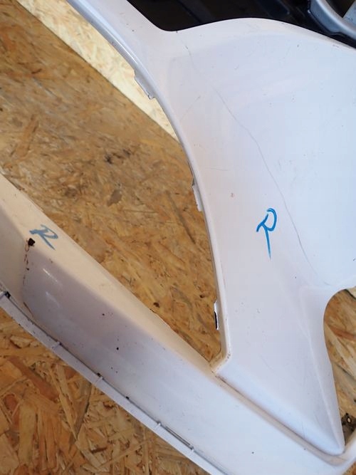 HYUNDAI I10 III 20- PREDNÝ NÁRAZNÍK