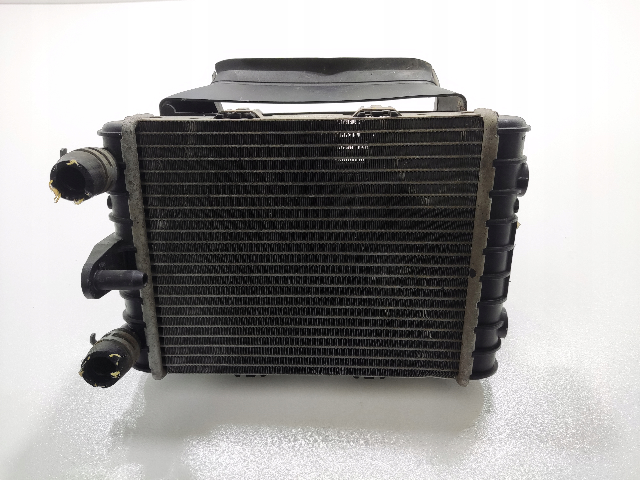 PRÍDAVNÝ VODNÝ CHLADIČ PRAVA VOLKSWAGEN GOLF VII R 2.0 TSI 5Q0121251HA