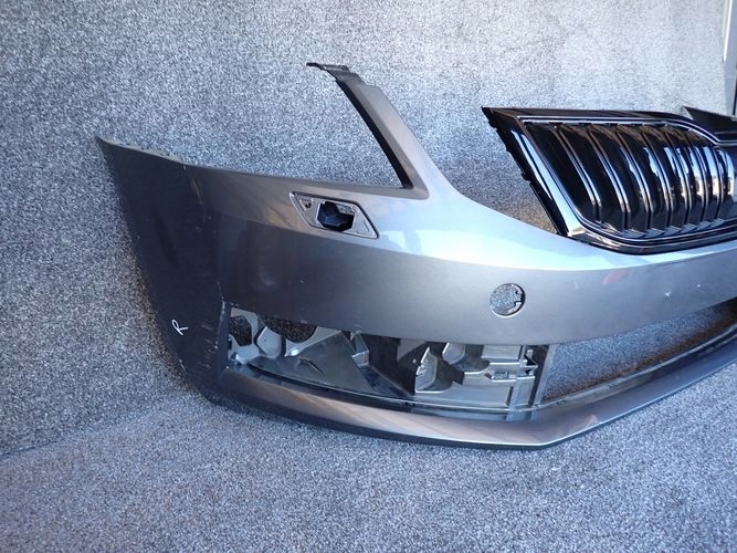 SKODA OCTAVIA III LIFT 17- PREDNÝ NÁRAZNÍK