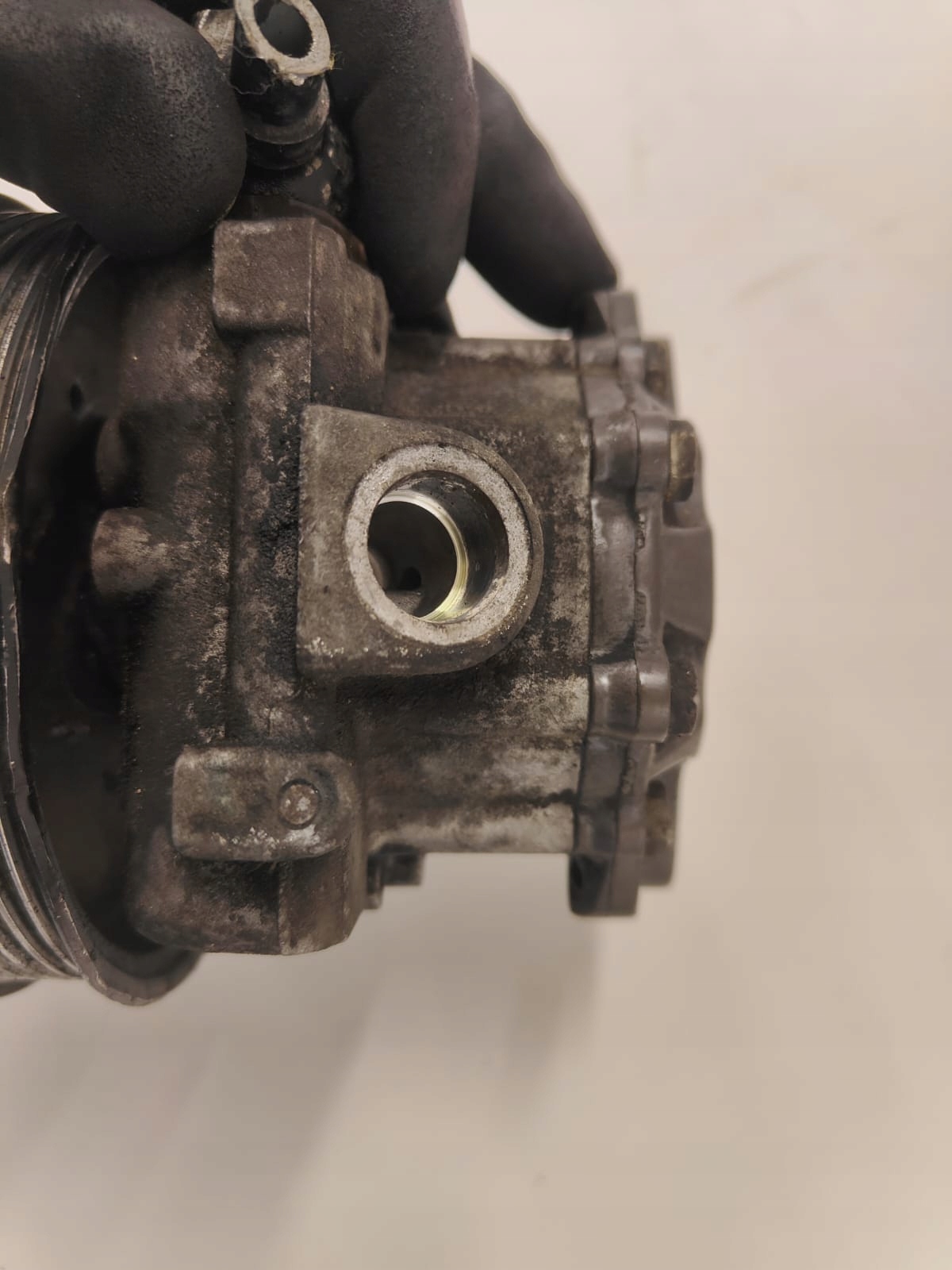 Audi a4 a5 a6 2.7tdi 8K0145156N SERVOČERPADLO