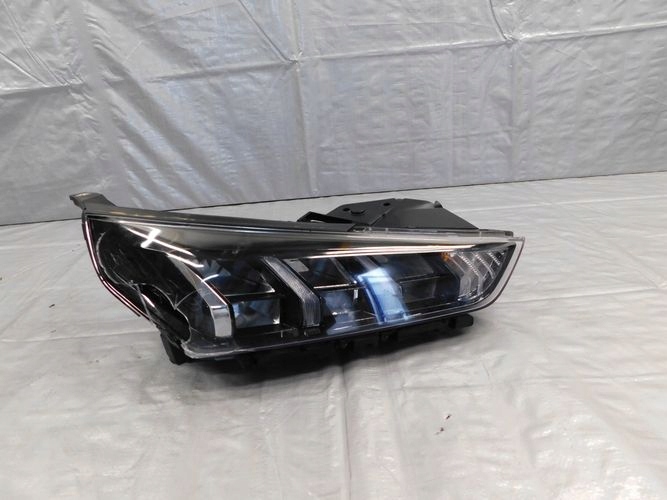 HYUNDAI IONIQ LIFT 19-21 PRAVE PREDNE SVETLO
