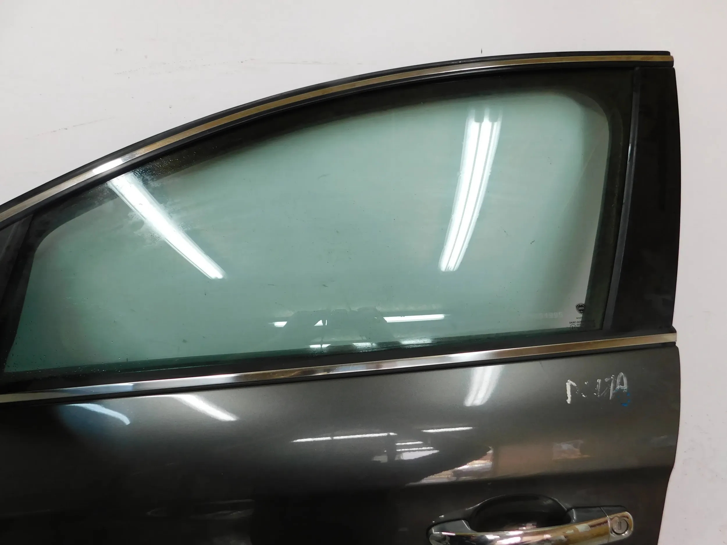 ĽAVÉ PREDNÉ DVERE LANCIA DELTA III
