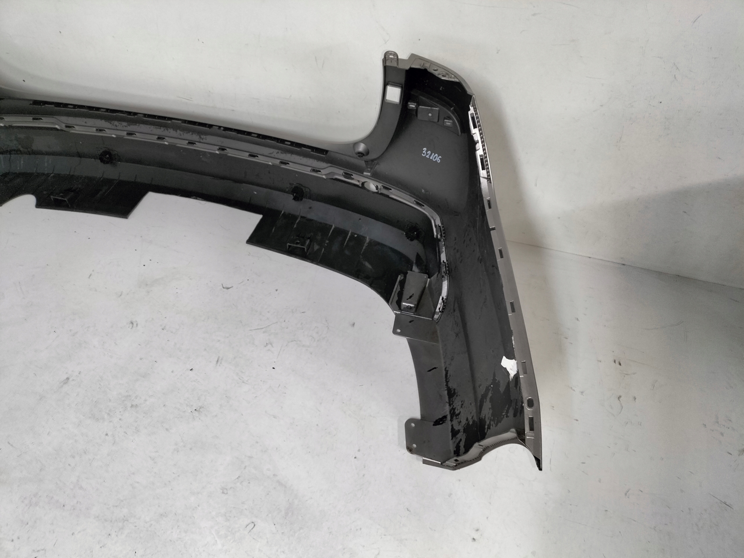 ZADNÝ NÁRAZNÍK HYUNDAI I30 III 17- KOMBI