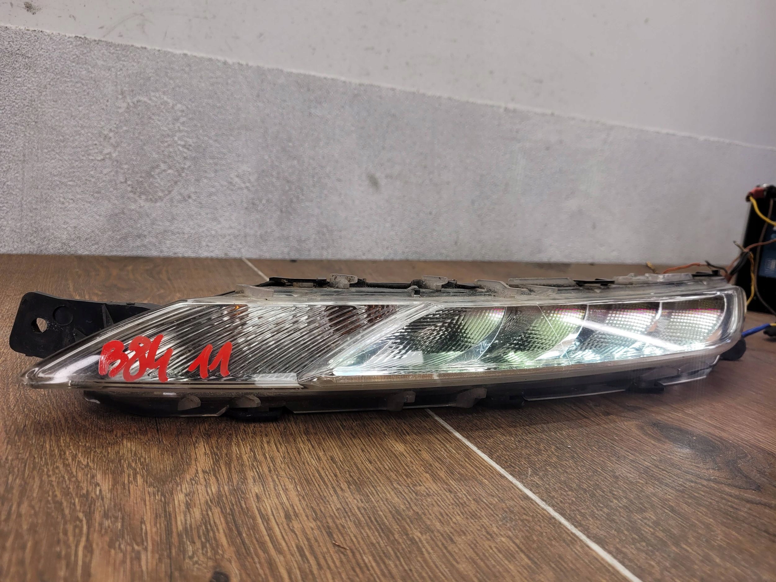 Citroen C4 Grand Picasso II 2 9676036380 ĽAVÉ PREDNÉ SVETLO