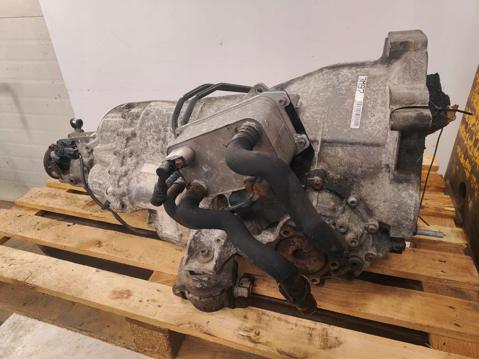 Audi a8 d3 3.0tdi 1071137025 PREVODOVKA AUTOMAT KOMPLETNA