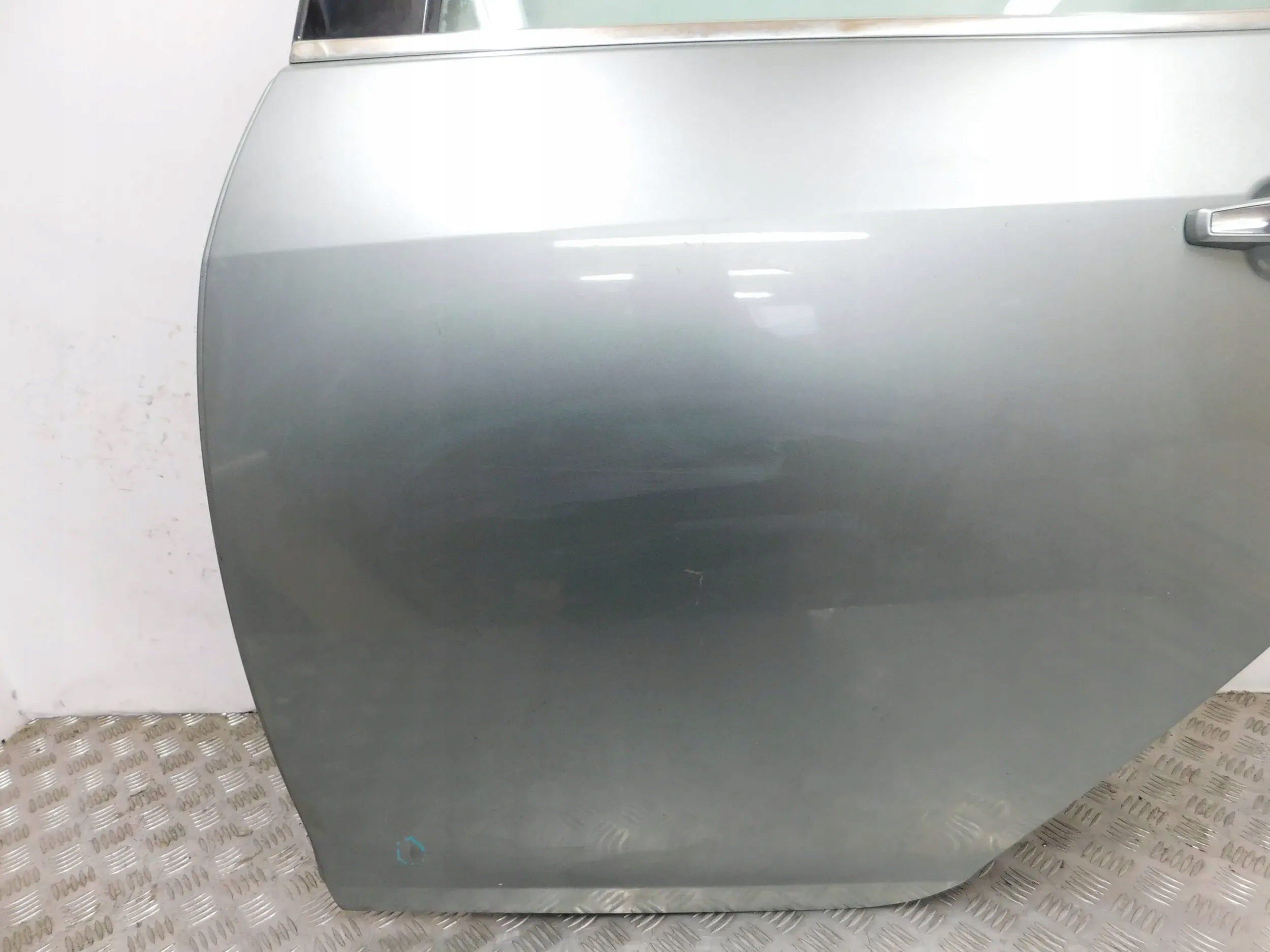 LAVE ZADNE DVERE OPEL INSIGNIA A SEDAN