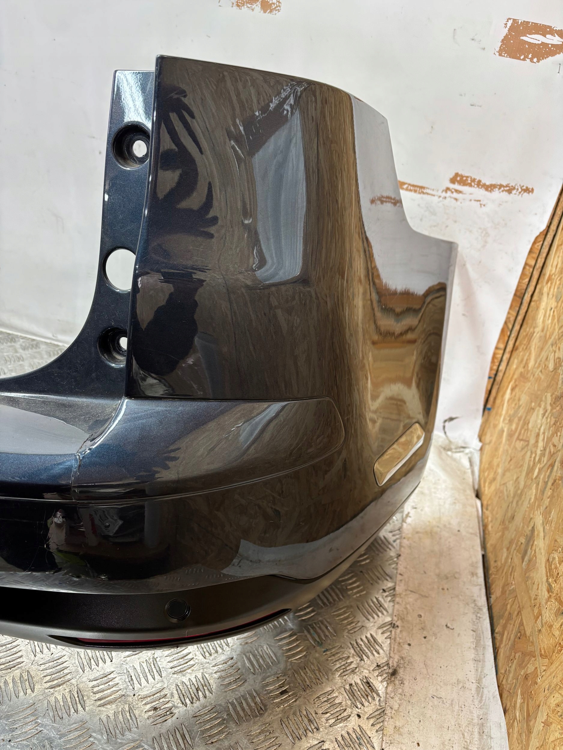 ZADNÝ NÁRAZNÍK CITROEN C5 III KOMBI PDC 08-
