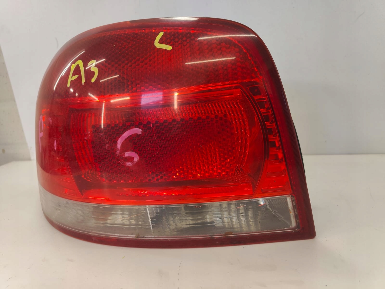 Audi a3 8p 04-08 3DVER PRAVE ZADNE SVETLO ZADNA