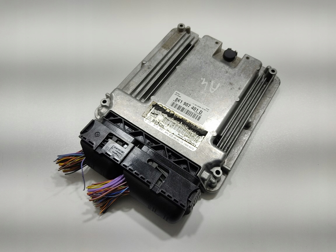 RIADIACA JEDNOTKA MOTORA AUDI A4 B8 2.7 TDI 8K1907401D 0281014881 2008-13