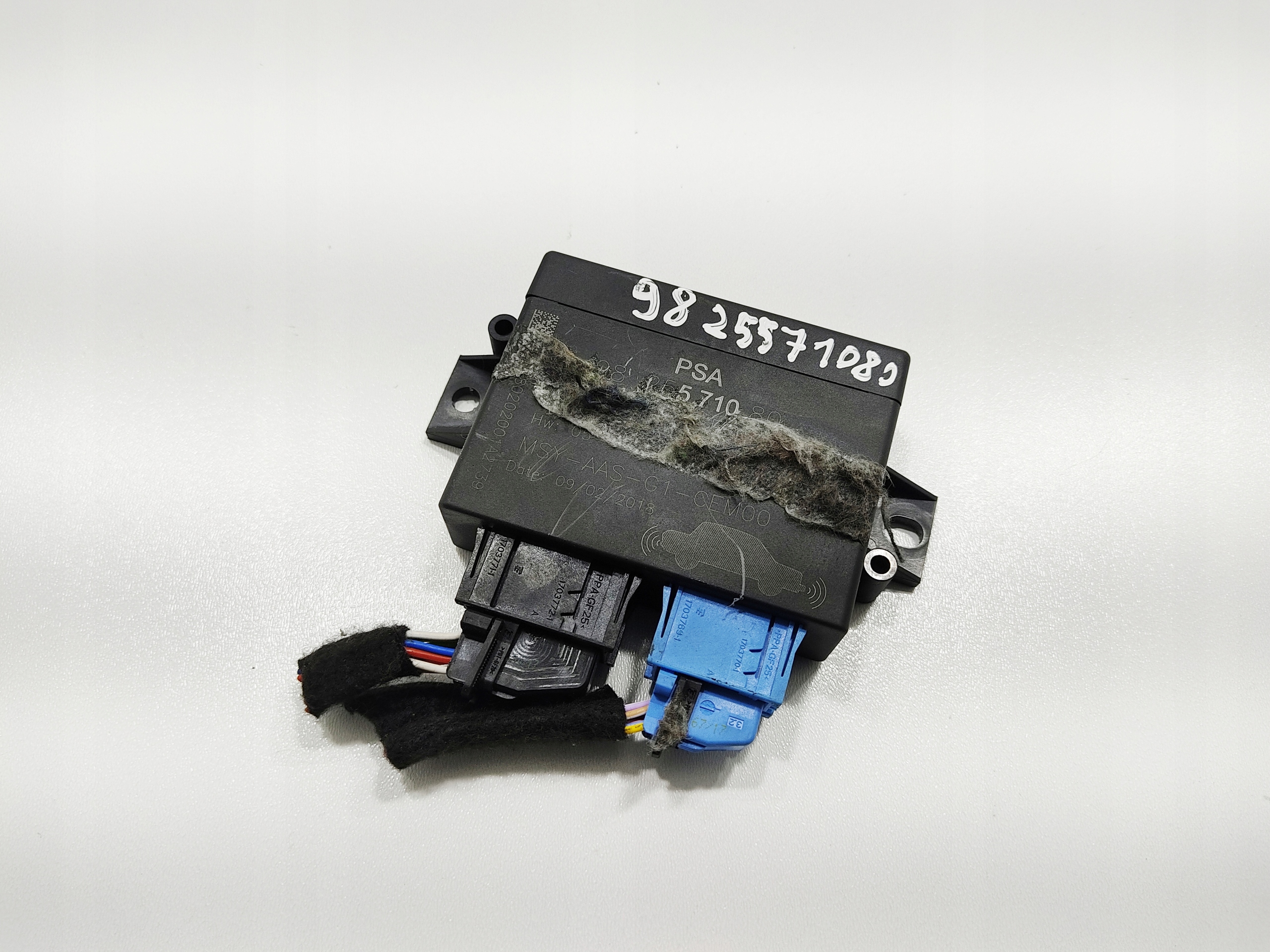 MODUL PARKOVANIA CITROEN DS3 9825571080 2008-2018
