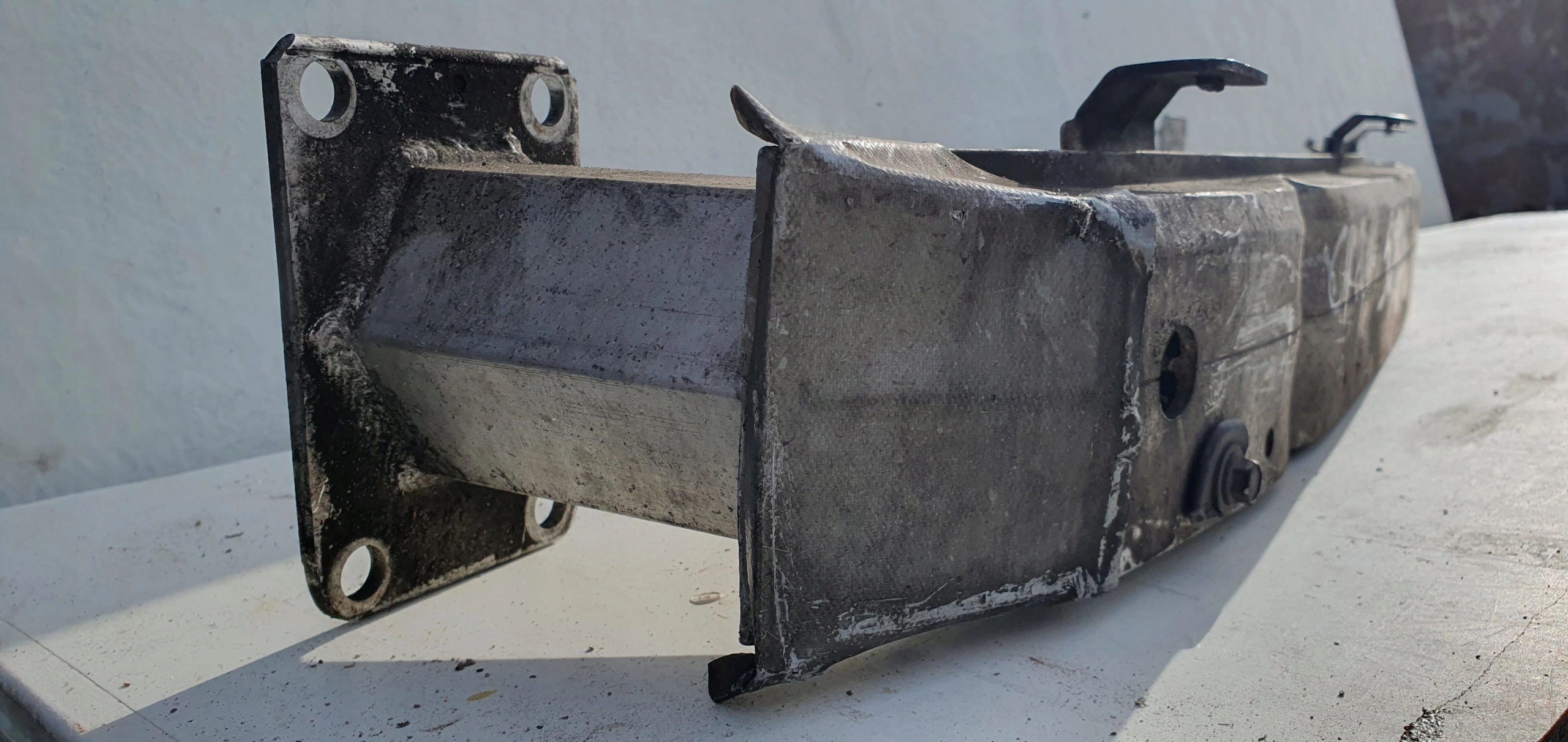 CITROEN GRAND PICASSO II VÝSTUHA PREDNÉHO NÁRAZNÍKA