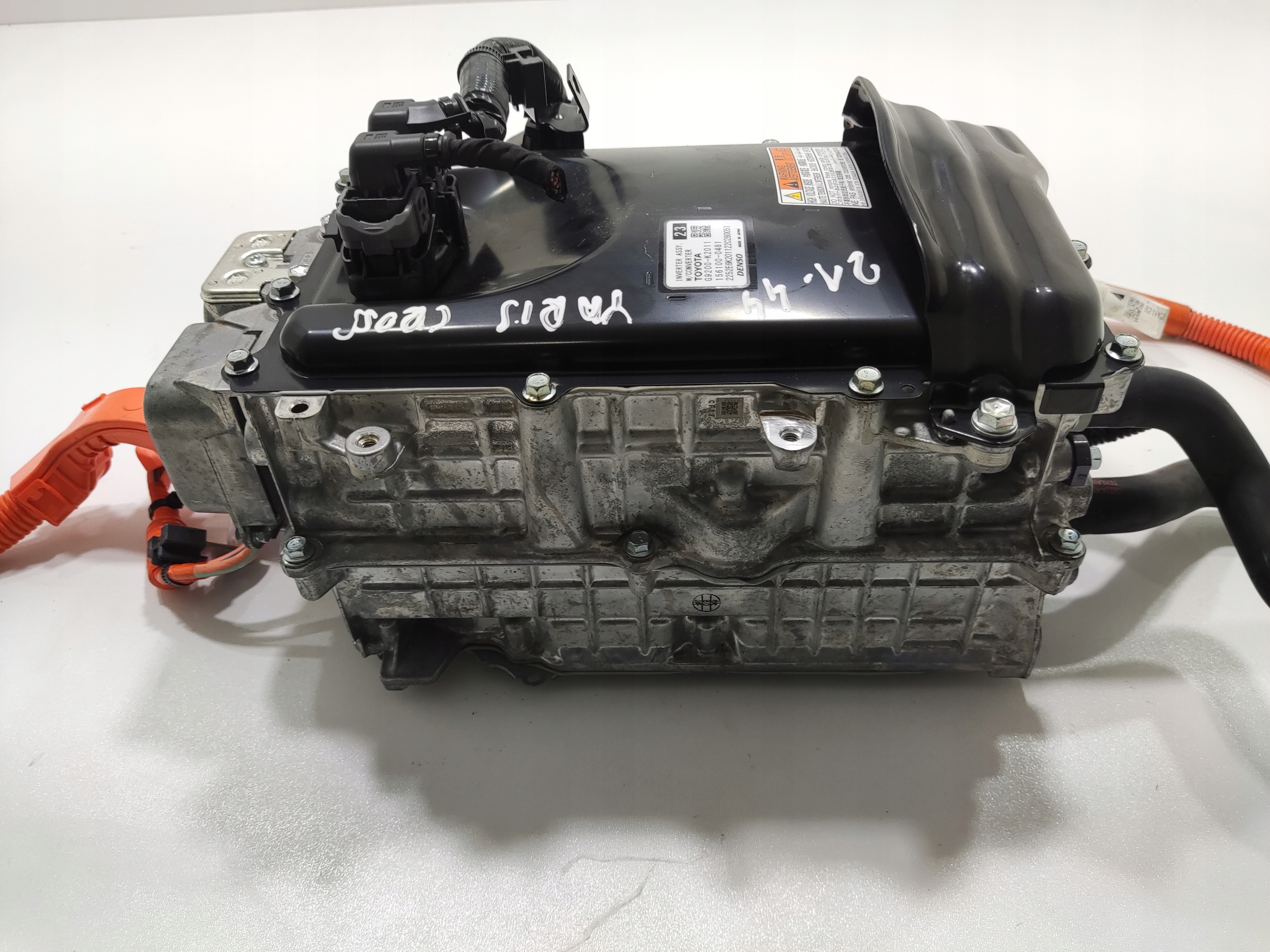 INVERTOR KONVERTOR TOYOTA YARIS CROSS 1.5 HYBRID 2020-2025 G9200-K2011