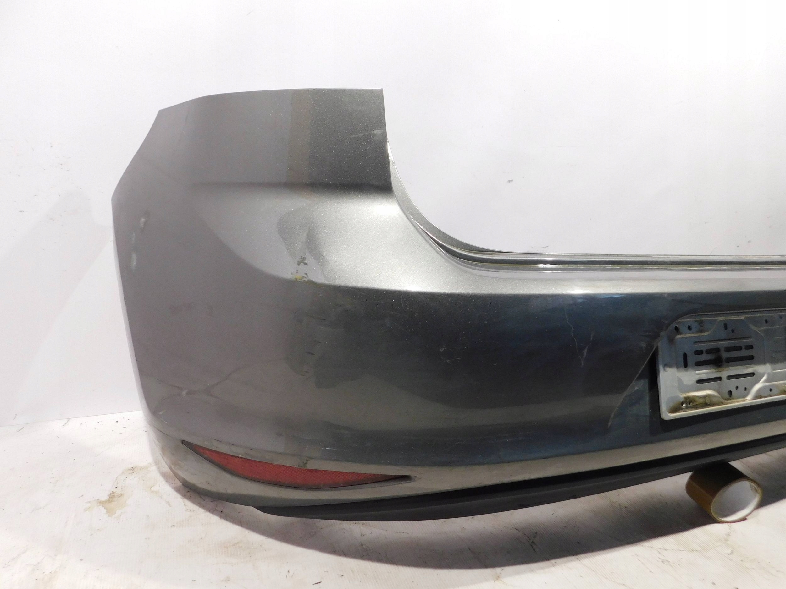 ZADNÝ NÁRAZNÍK VW GOLF VII 7 HB