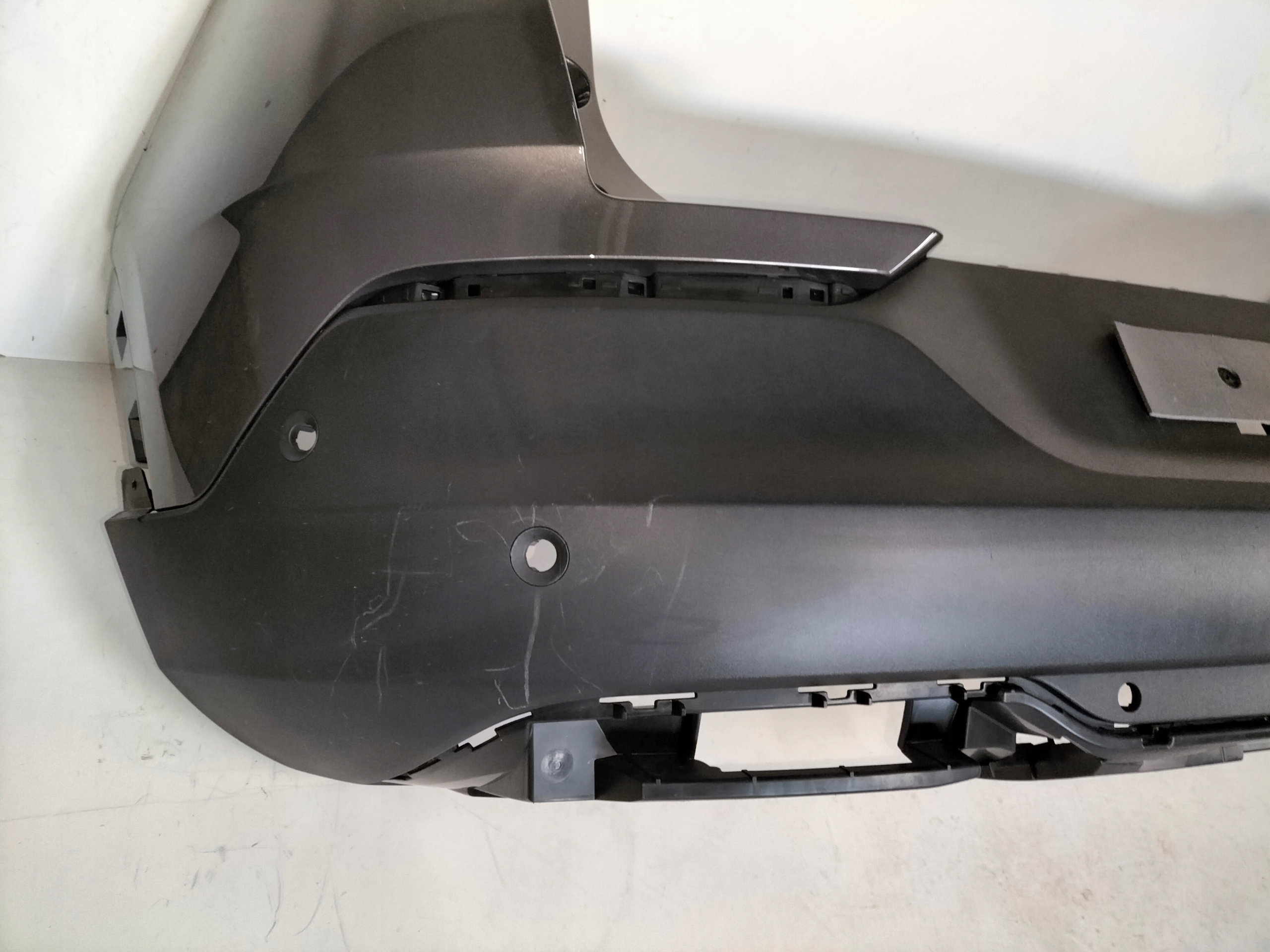 ZADNÝ NÁRAZNÍK OPEL GRANDLAND X 17-