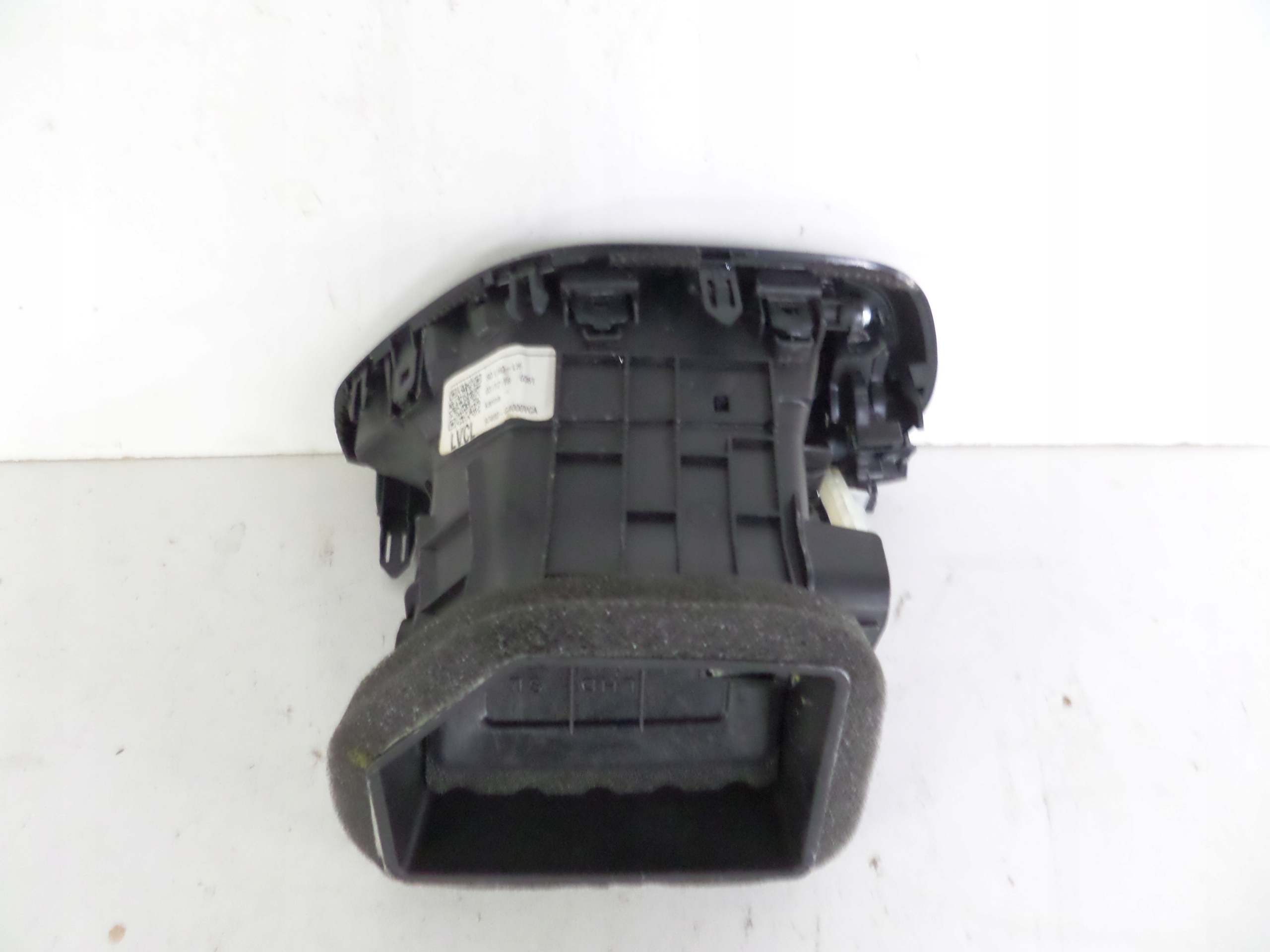 LAVY FUKAR VYDUCH KURENIA HYUNDAI I30 III 17-