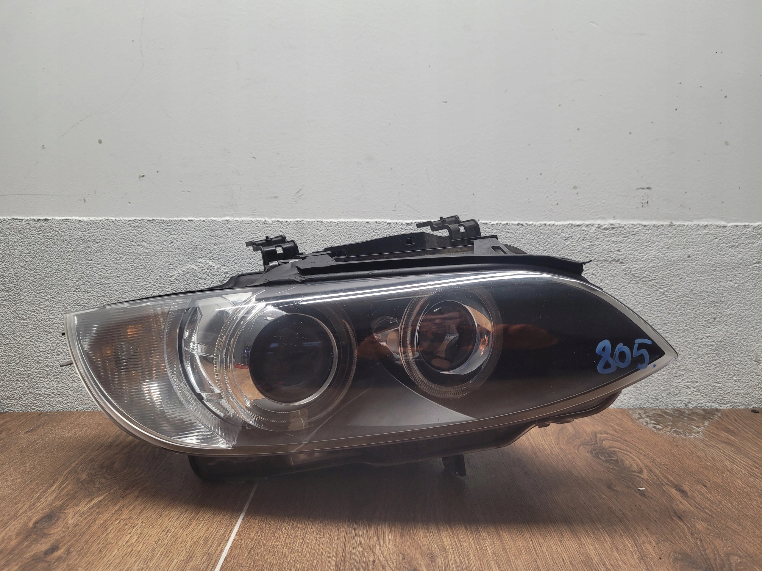 BMW 3 E92 E93 XENON PRAVÉ PREDNÉ SVETLO