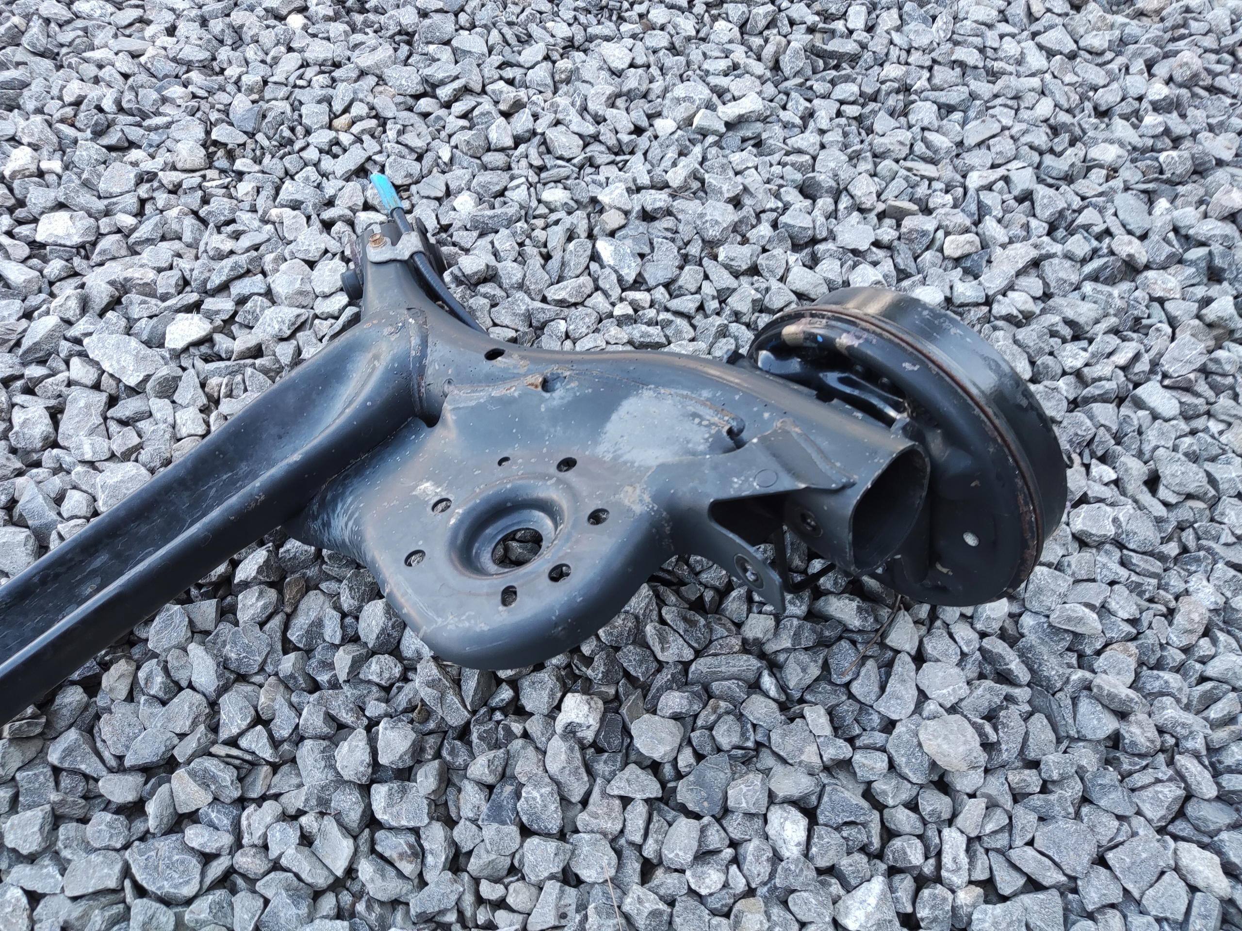 ZADNÁ NÁPRAVA KOMPLETNA PEUGEOT 108 I 2014-2022