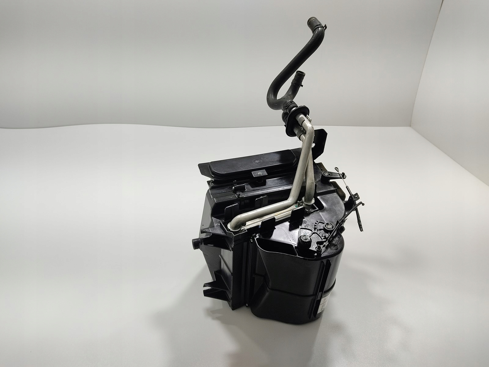 RADIÁTOR KÚRENIA LAND ROVER DEFENDER 2.2 2.4 TDCI 7H12-18478-BC 2007-2014 EUROPA