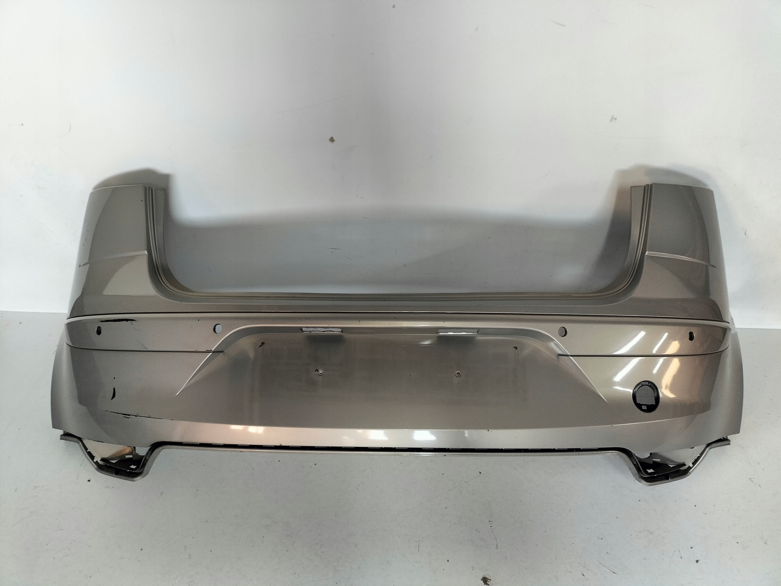 ZADNÝ NÁRAZNÍK SEAT ALTEA 04-08
