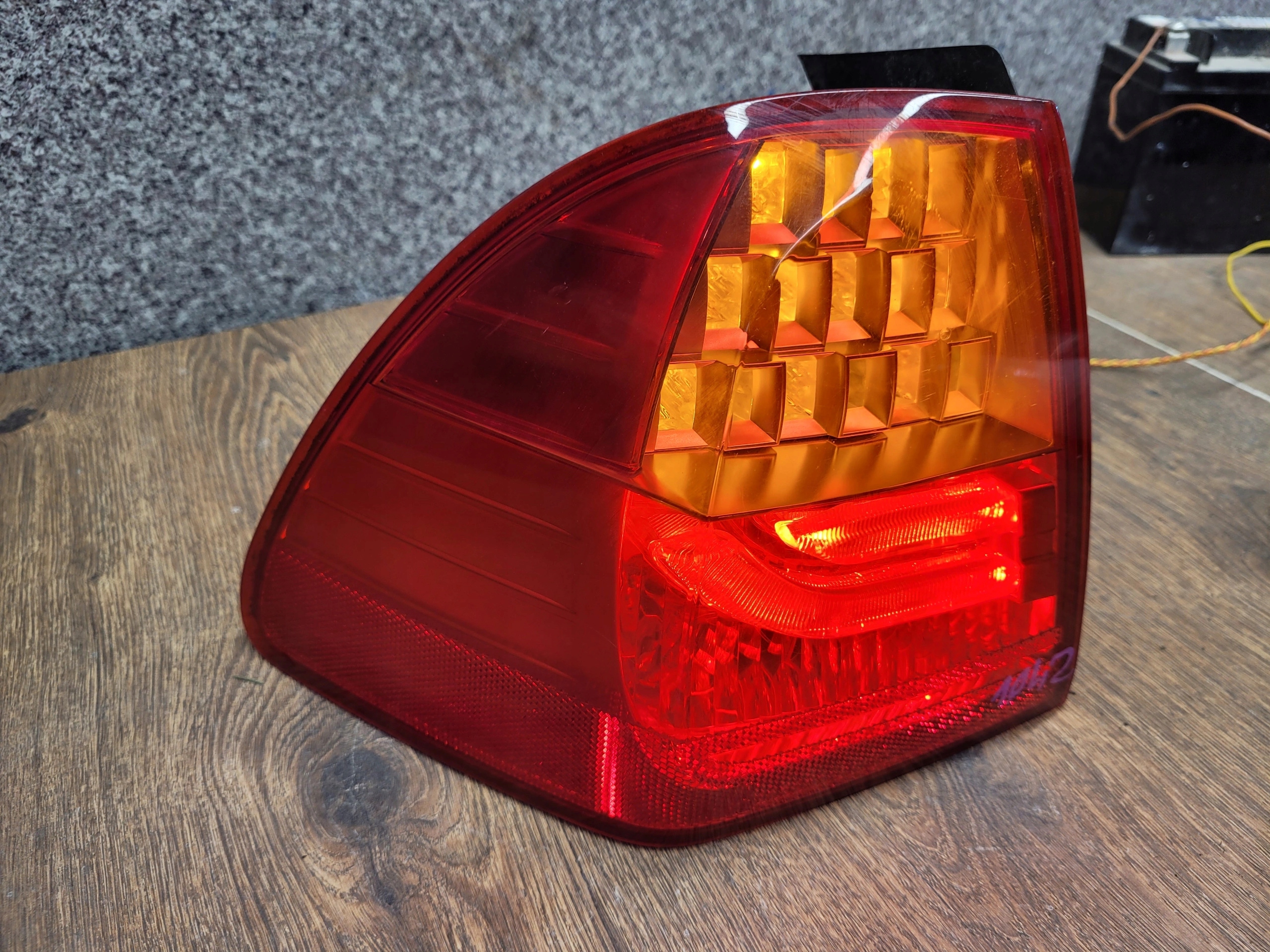 BMW 3 E91 LIFT LAVE ZADNE SVETLO 4871737