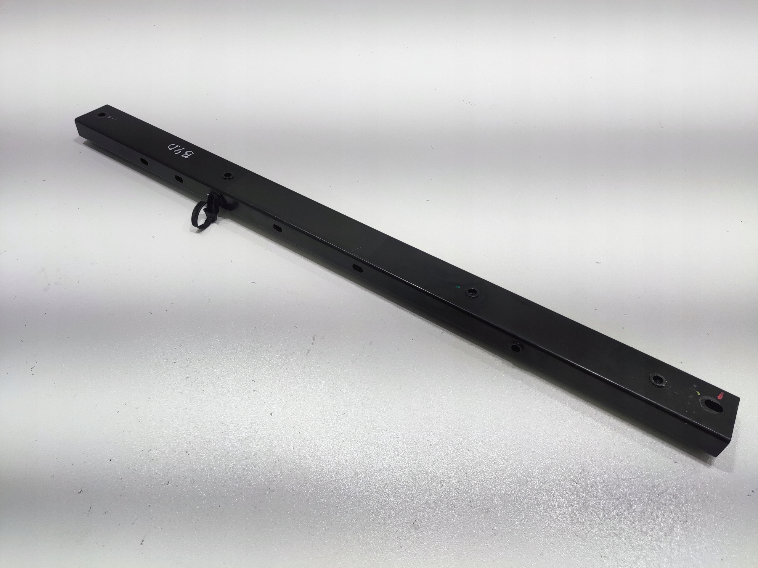 PRIECNA VYSTUHA DRŽIAK STABILIZATOR BYD SEAL 2024-2025 EB-5301960