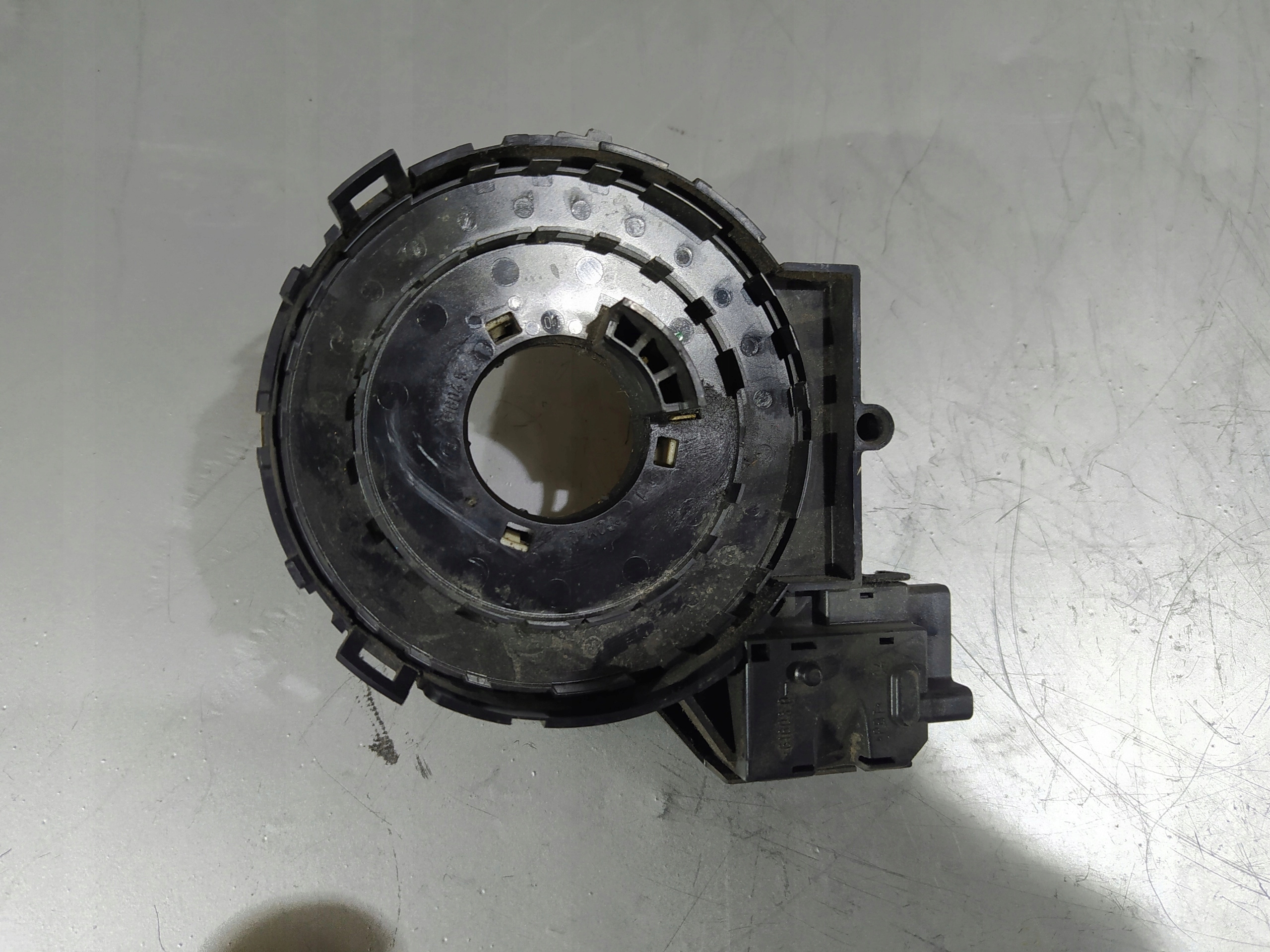 AIRBAGOVY KRUZOK POD VOLANT VW 1K0959653C