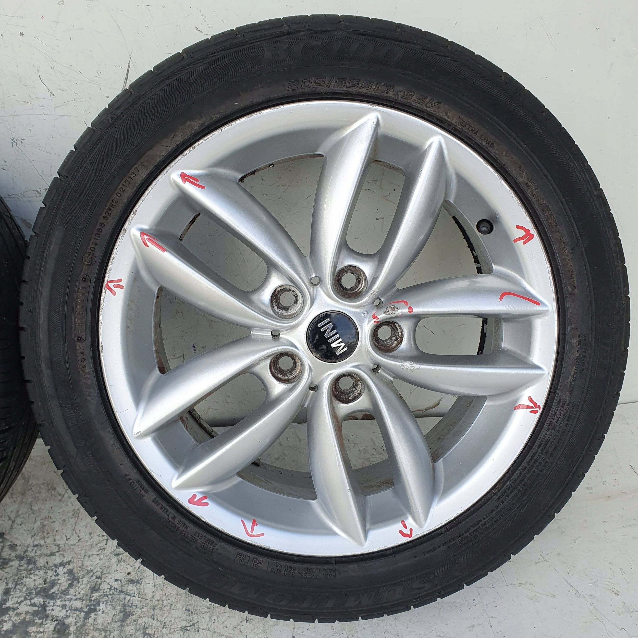 MINI COOPER Countryman R60 KOLESA HLINIKOVE 17