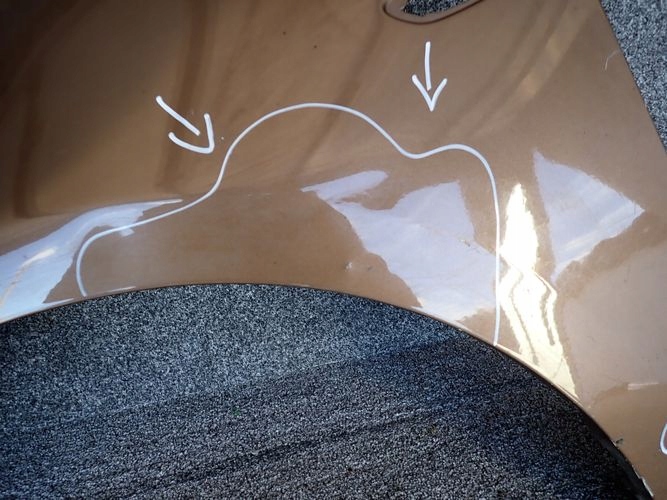 OPEL ASTRA IV J ĽAVÝ PREDNÝ BLATNÍK
