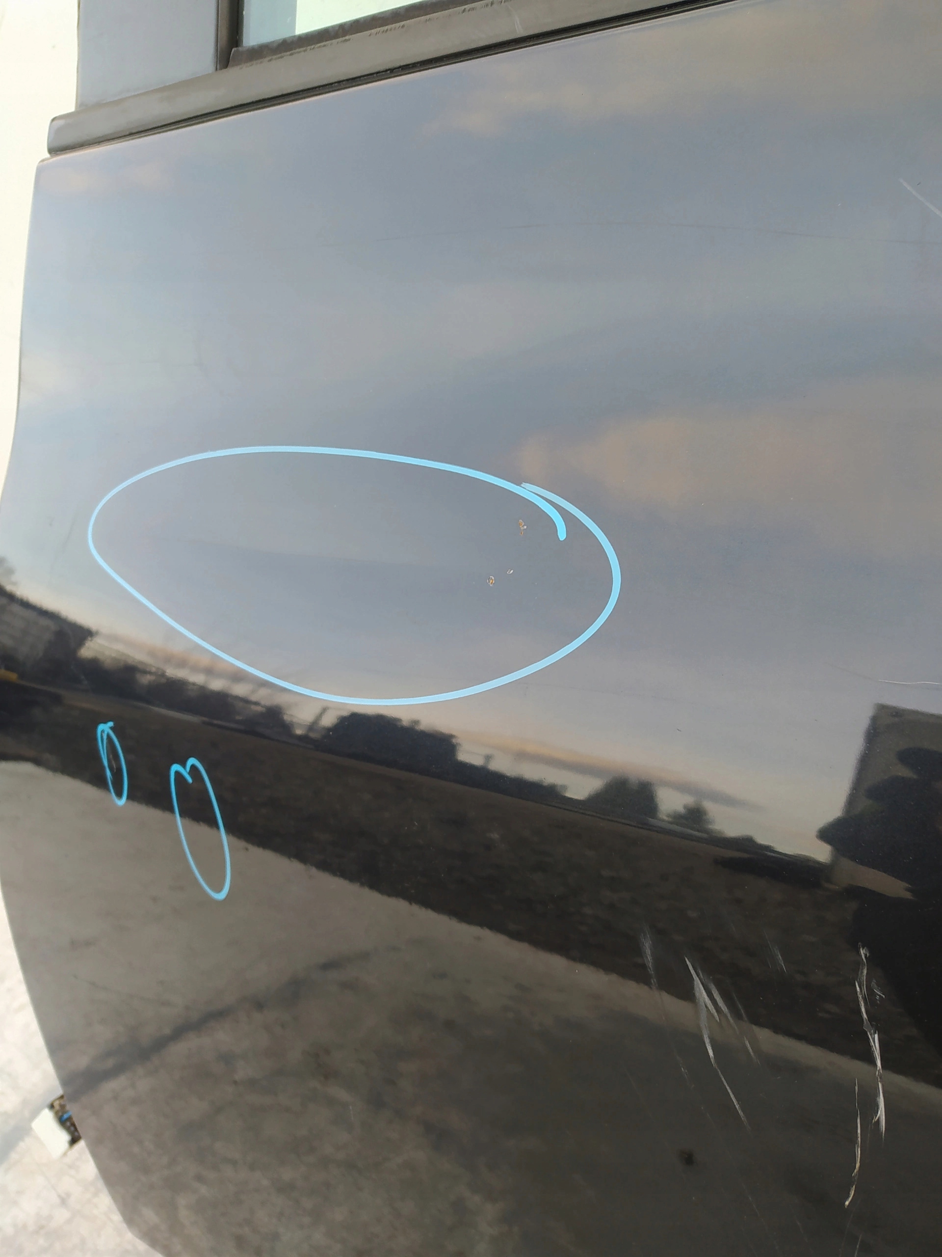 KIA VENGA LAVE ZADNE DVERE