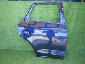 AUDI Q5 II 16- PRAVE ZADNE DVERE AUDI Q5 II 16- PRAVE ZADNE DVERE