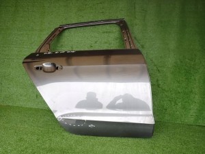 AUDI A4 B9 8W0 KOMBI LIFT 19- PRAVE ZADNE DVERE AUDI A4 B9 8W0 KOMBI LIFT 19- PRAVE ZADNE DVERE