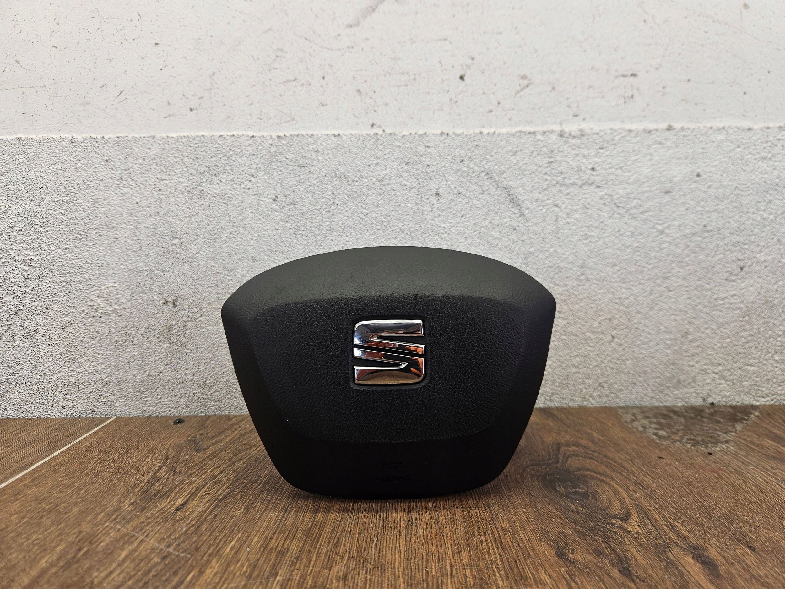 Seat Leon III 3 5F 5F0880201H VOLANTOVÝ AIRBAG