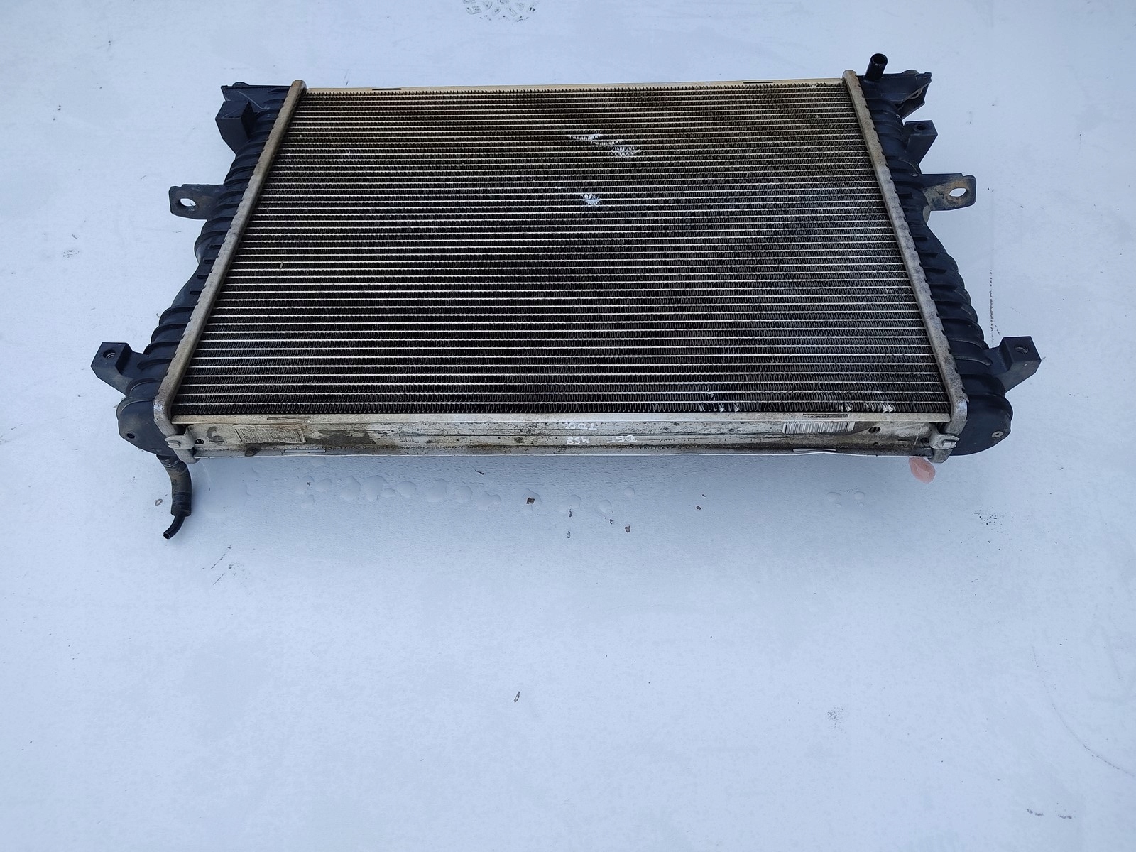 CHLADIC VODY LAND ROVER DEFENDER 2.4 TDCI 7H128T000AB 7H128T000 2007-2014