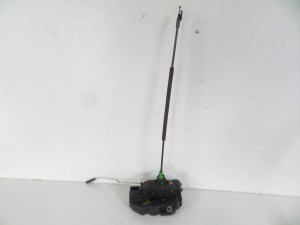 ZAMOK PRAVYCH ZADNYCH DVERI OPEL INSIGNIA A 08- ZAMOK PRAVYCH ZADNYCH DVERI OPEL INSIGNIA A 08-