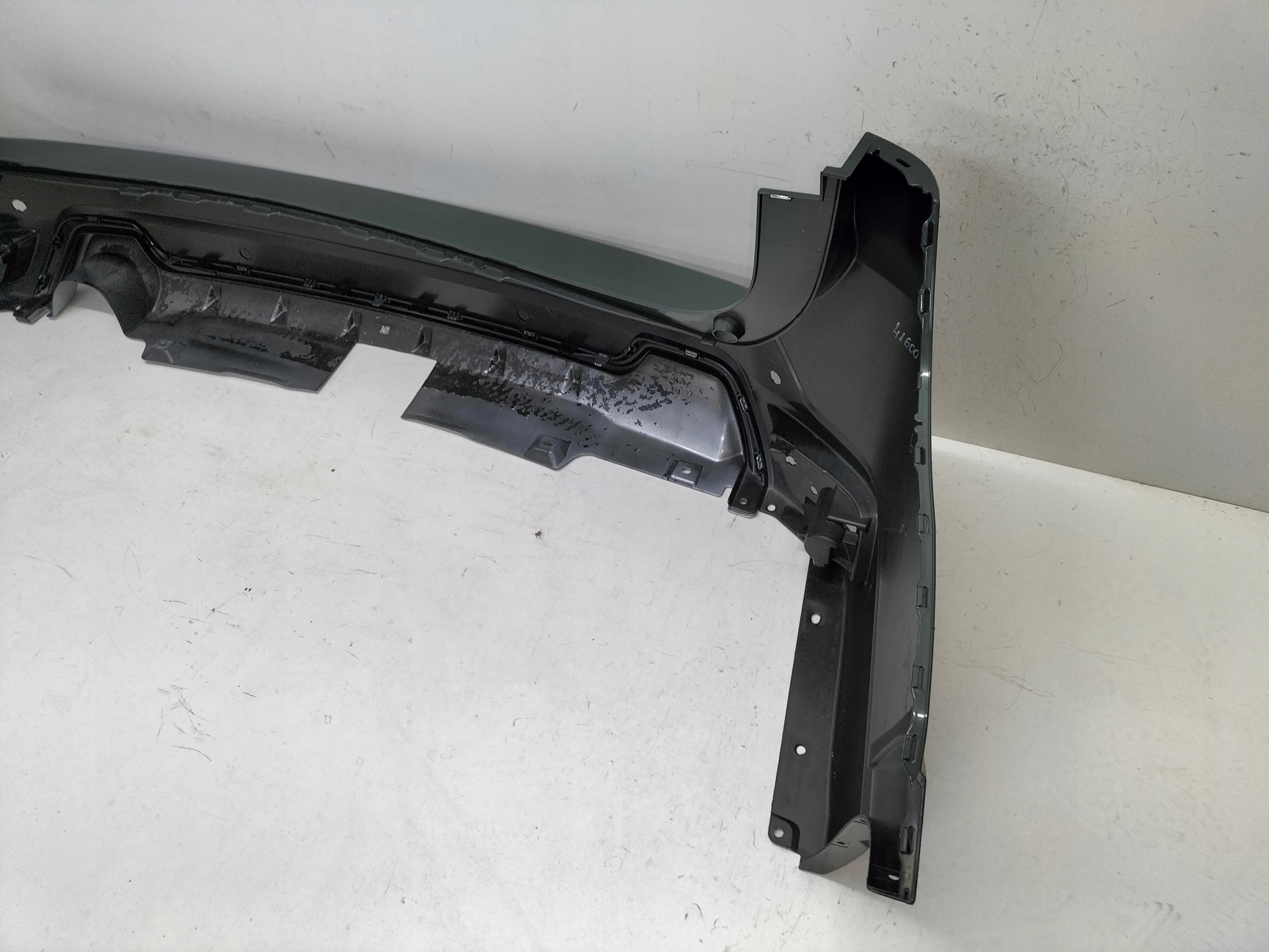 ZADNÝ NÁRAZNÍK SUBARU FORESTER 5 V 18-