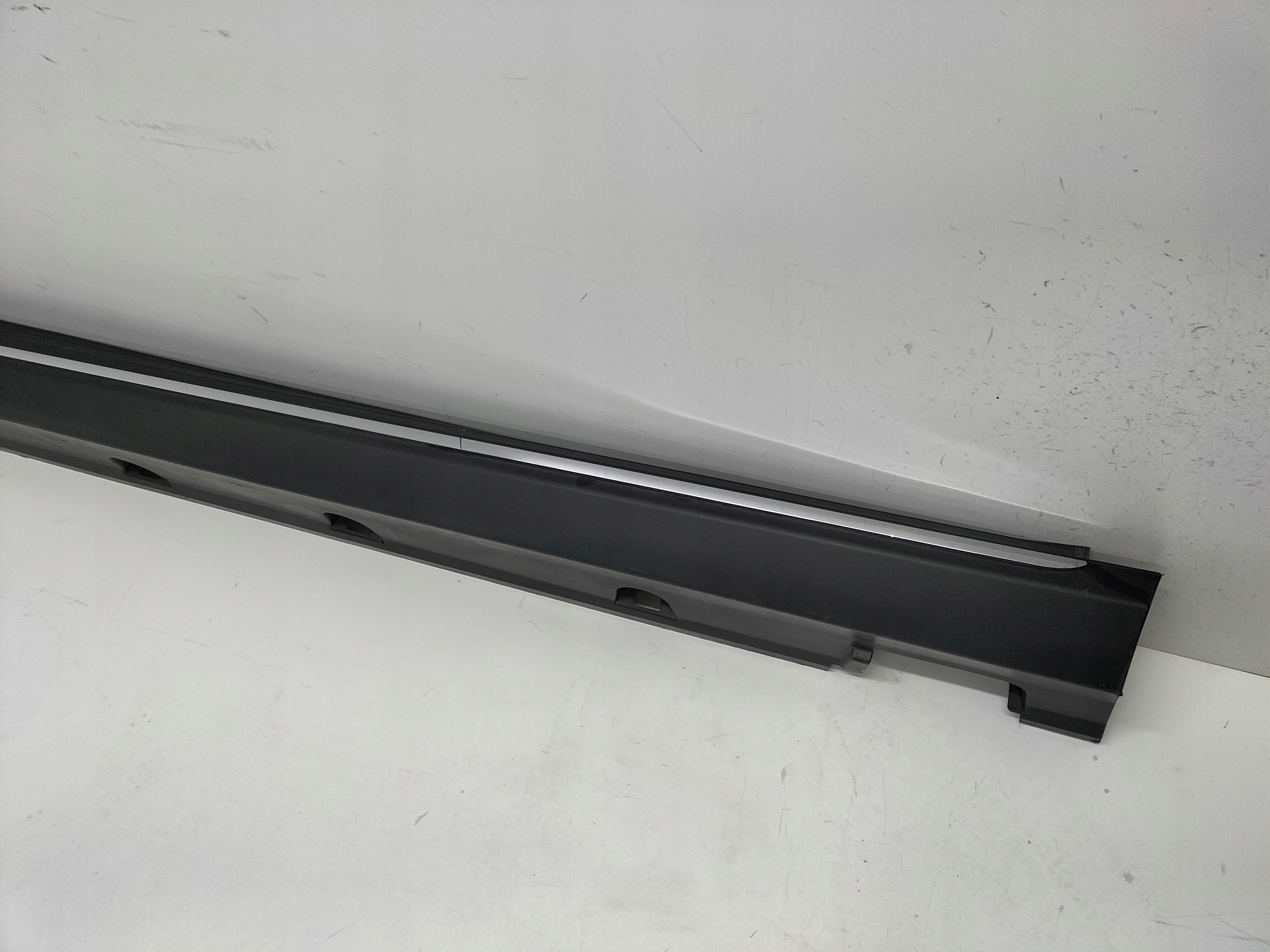 LISTA LAVA PRAHOVA LISTA MERCEDES ML M-KLASSE W166 11-