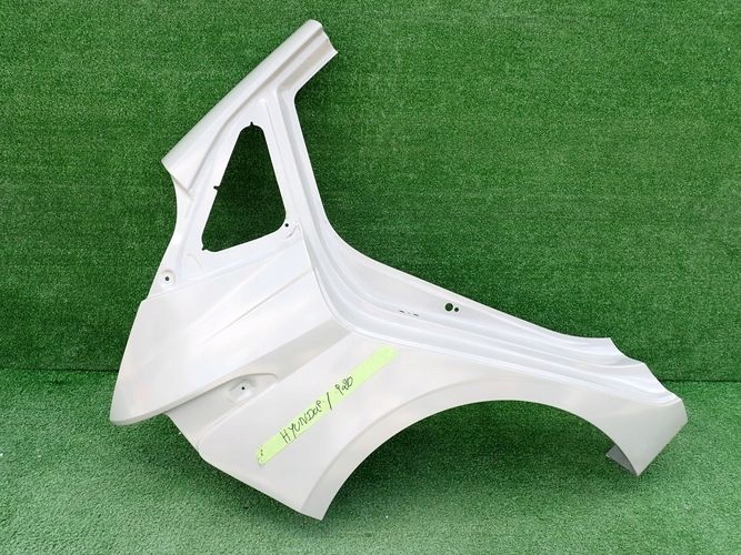 HYUNDAI I20 III 20- PRAVY ZADNY BLATNIK