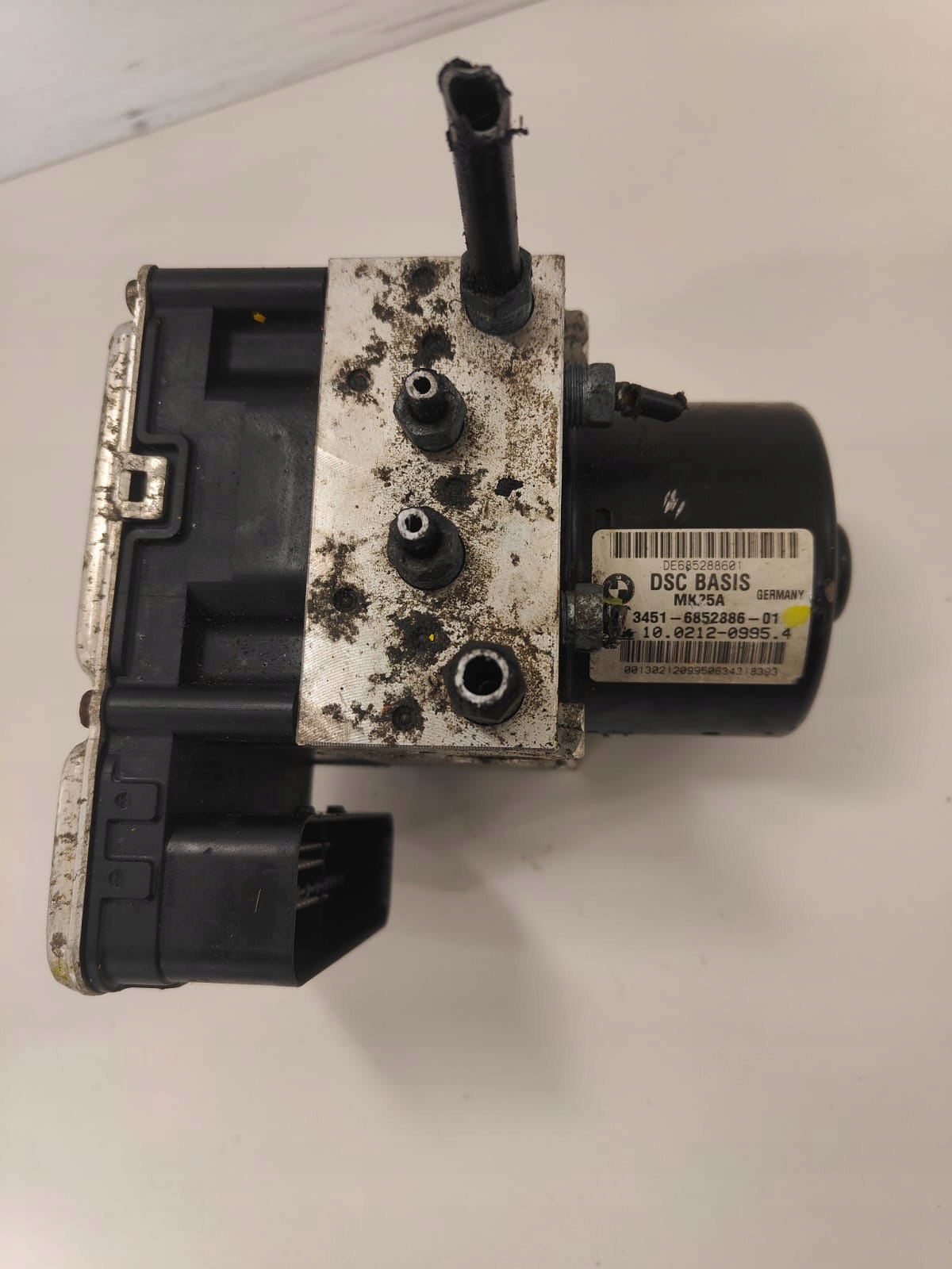 BMW X3 6852886 KOCKA ABS