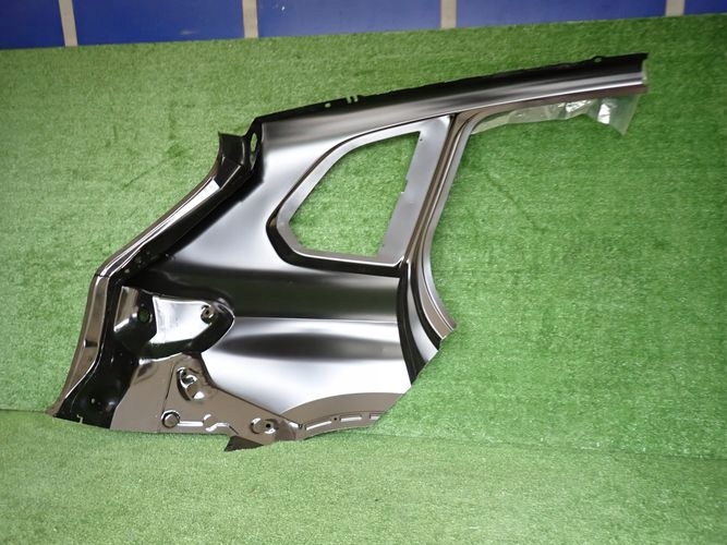 BMW X5 G05 18- LAVY ZADNY BLATNIK