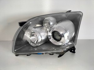 LAVE PREDNE SVETLO TOYOTA AVENSIS T25 LIFT 06-08 XENON LAVE PREDNE SVETLO TOYOTA AVENSIS T25 LIFT 06-08 XENON